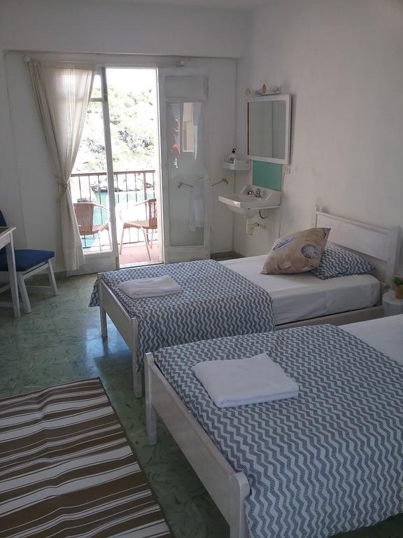 La Marina De Maria Guest House Cala Figuera  Buitenkant foto